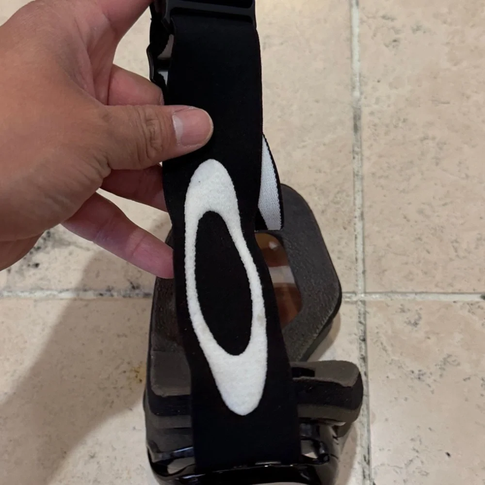 Oakley Black and Gold Face Mask Goggles